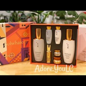 Sulwhasoo Gingseng Emulsion and Renewing water set